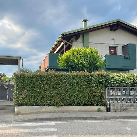 Casa Vacanze Esmeralda Zanica Kültér fotó